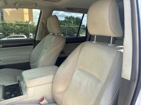 Used 2014 Lexus GX 460 w/ Premium Package AWD/4WD image 2