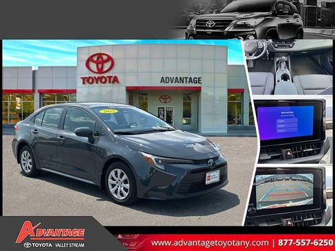 Certified 2025 Toyota Corolla LE FWD image 1