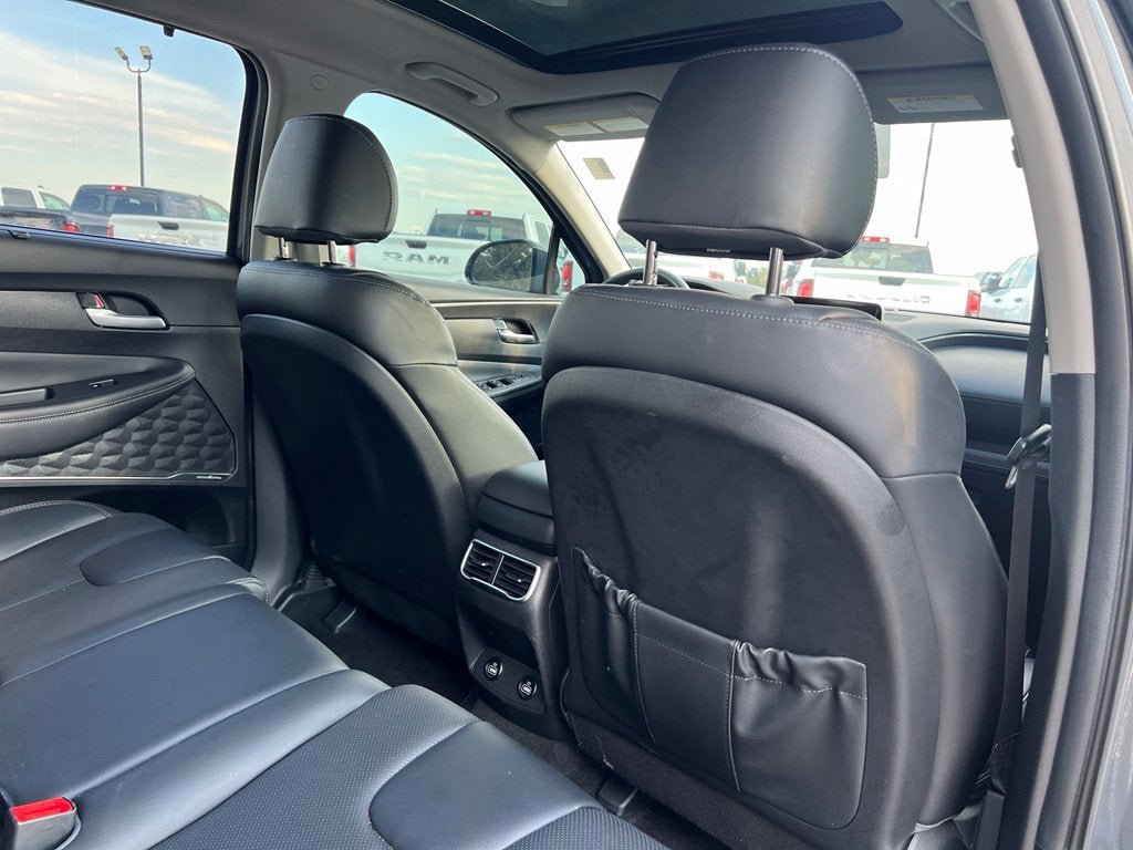 Used 2023 Hyundai Santa Fe SEL Premium AWD/4WD image 30