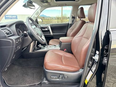 Used 2022 Toyota 4Runner Limited image 15