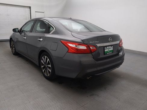 Used 2017 Nissan Altima 2.5 SL image 5