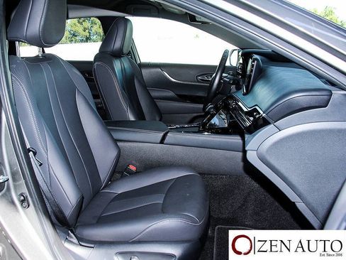 Used 2022 Toyota Mirai w/ Advanced Technology Package RWD image 27
