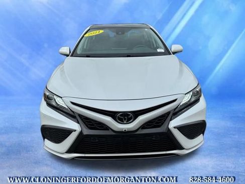 Used 2021 Toyota Camry XSE w/ Navigation Package image 3