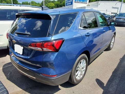 Used 2024 Chevrolet Equinox LT FWD image 9