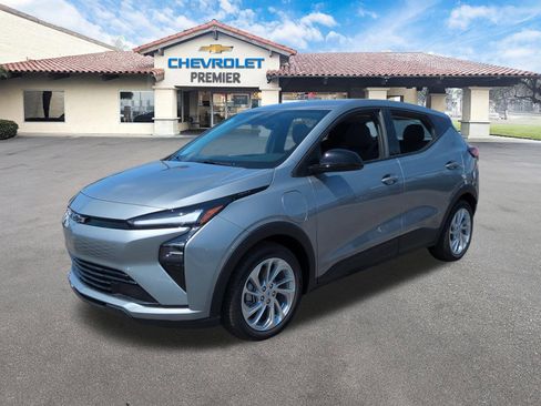 New 2027 Chevrolet Bolt LT w/ Comfort Package FWD image 4