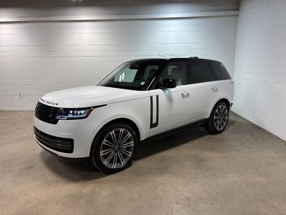 New 2025 Land Rover Range Rover SE
