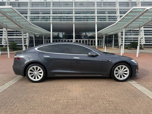 Used 2016 Tesla Model S 75 RWD image 11