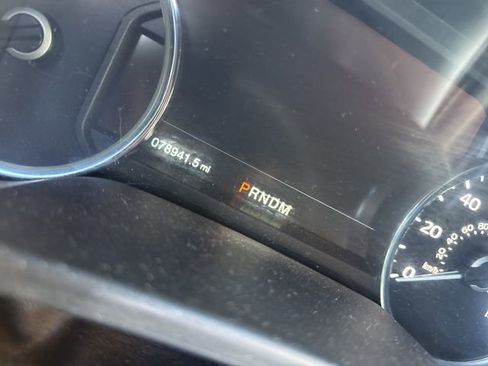 Used 2020 Ford F150 Lariat image 14