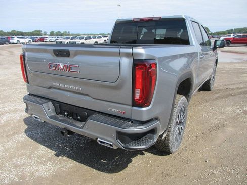 New 2026 GMC Sierra 1500 AT4 w/ AT4 Premium Package AWD/4WD image 5