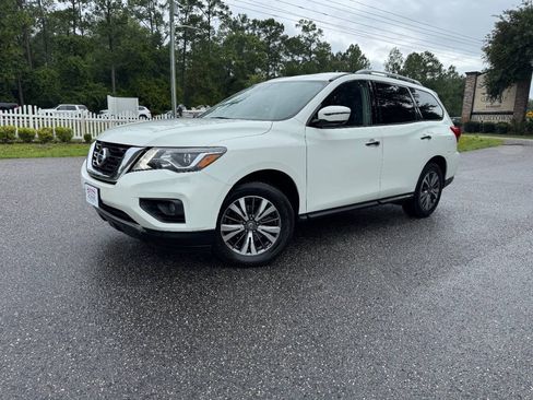 Used 2020 Nissan Pathfinder SL AWD/4WD image 28