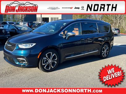 Certified 2024 Chrysler Pacifica Pinnacle