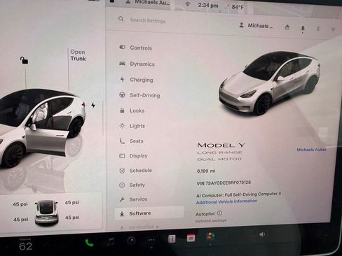 Used 2024 Tesla Model Y Long Range image 13