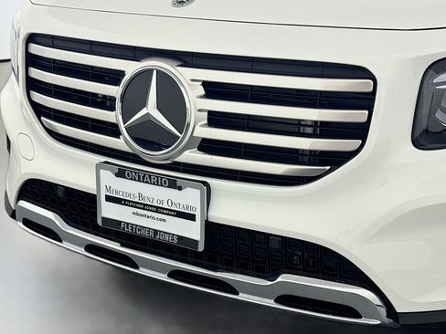 New 2026 Mercedes-Benz GLB 250 image 12