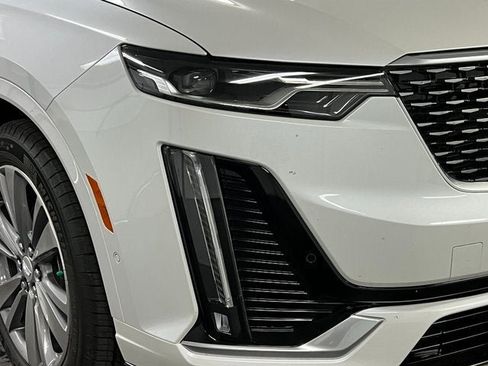 New 2025 Cadillac XT6 Premium Luxury w/ Technology Package image 10