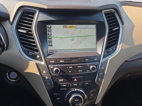 Used 2019 Hyundai Santa Fe XL FWD image 21