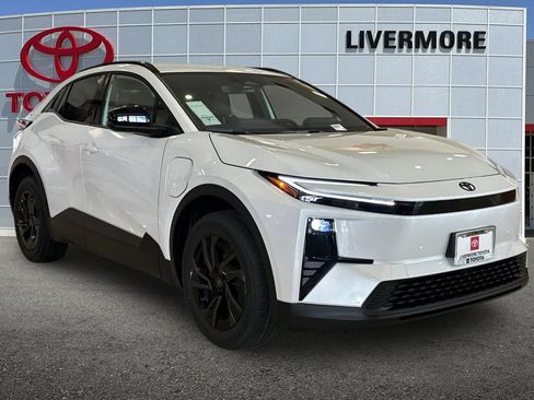 New 2026 Toyota C-HR AWD/4WD image 2