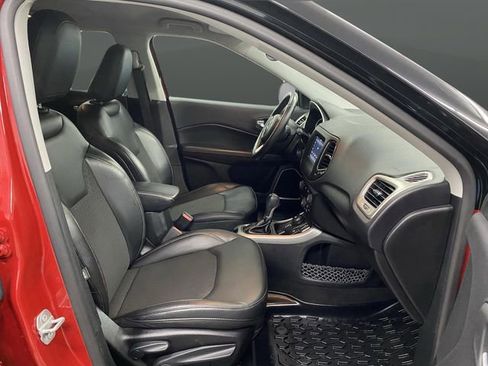 Used 2018 Jeep Compass Latitude w/ Popular Equipment Group image 29