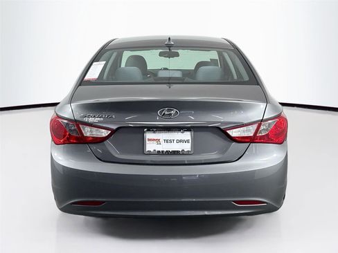 Used 2013 Hyundai Sonata GLS w/ Popular Equipment Pkg FWD image 10