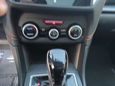 Used 2019 Subaru Crosstrek 2.0i Limited w/ Moonroof Package w/Navigation image 16