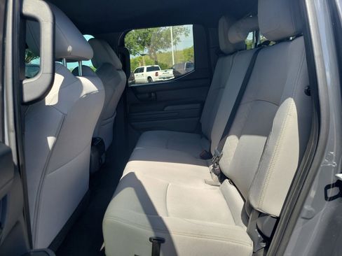 Used 2024 Toyota Tacoma SR5 AWD/4WD image 12
