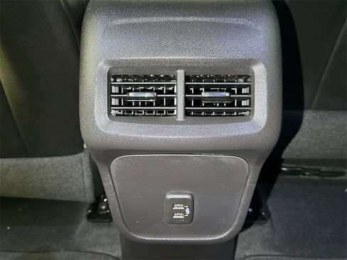 Certified 2024 Chevrolet Equinox RS image 22