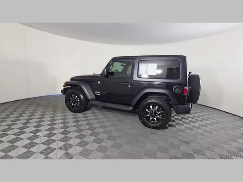 Used 2019 Jeep Wrangler Sport AWD/4WD image 45