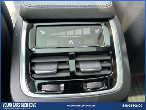 Certified 2025 Volvo XC90 B5 Plus w/ Protection Package Premier image 12