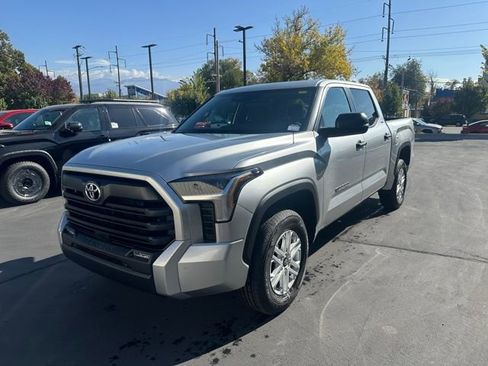 New 2026 Toyota Tundra SR5 w/ SR5 Convenience Package image 2