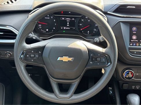 Used 2022 Chevrolet TrailBlazer LS AWD/4WD image 13