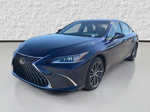 Used 2023 Lexus ES 350 w/ Premium Package image 7