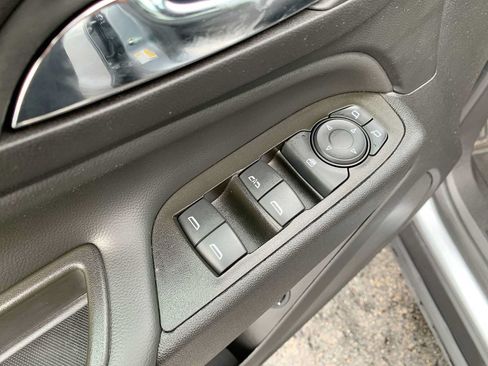 Certified 2024 Chevrolet Equinox LT AWD/4WD image 22