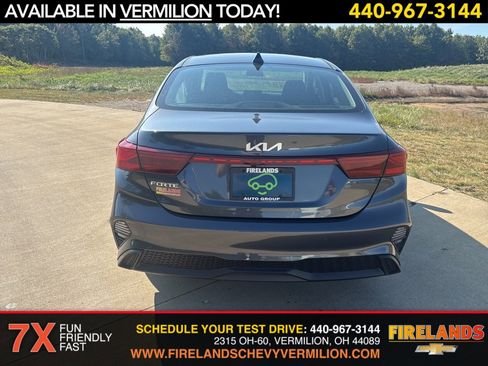 Used 2024 Kia Forte LXS w/ LXS Technology Package image 4