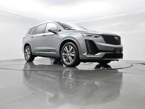 Certified 2024 Cadillac XT6 Premium Luxury w/ LPO, Floor Liner Package AWD/4WD image 45