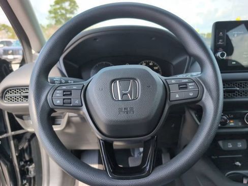 New 2026 Honda HR-V LX image 19
