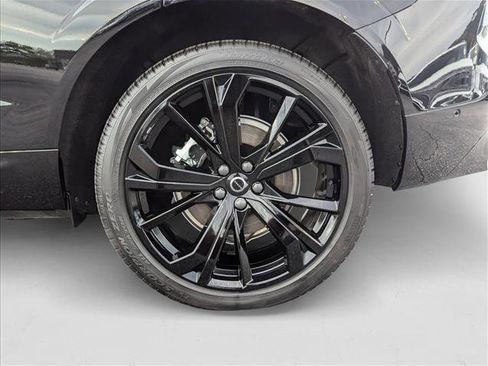 Used 2024 Volvo XC60 T8 Ultimate w/ Protection Package Premier image 24