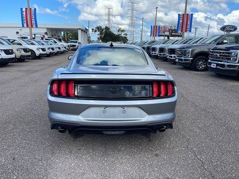 Certified 2022 Ford Mustang Coupe w/ Black Accent Package image 6