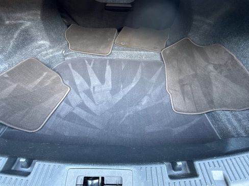 Used 2016 Lincoln MKS w/ Equipment Group 101A image 9