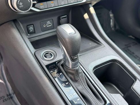 Used 2024 Nissan Sentra S FWD image 26