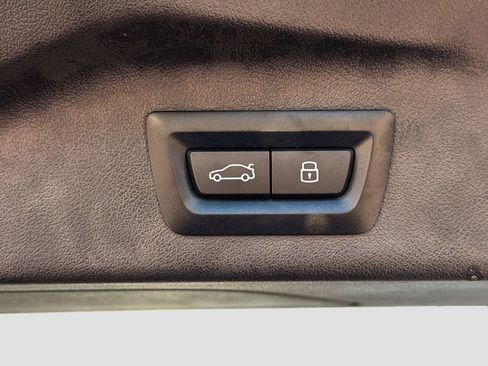 Certified 2025 BMW X7 xDrive40i w/ Premium Package image 15