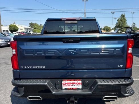 Used 2019 Chevrolet Silverado 1500 LT Trail Boss AWD/4WD image 6