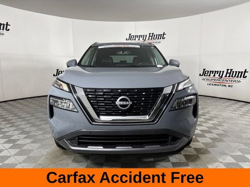 Used 2023 Nissan Rogue SL w/ SL Premium Package FWD image 3