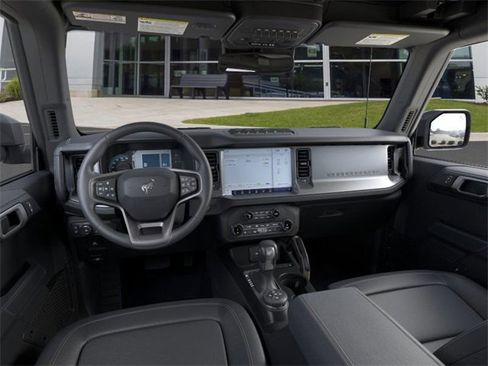 New 2025 Ford Bronco Badlands image 9