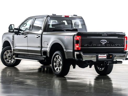 Used 2024 Ford F250 Lariat w/ Chrome Package image 13