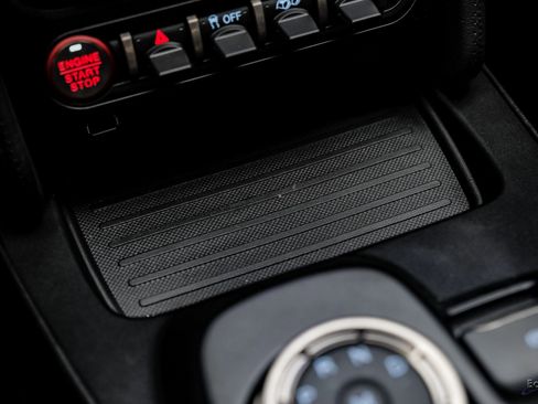 Used 2021 Ford Mustang Shelby GT500 w/ Carbon Fiber Track Pack image 64