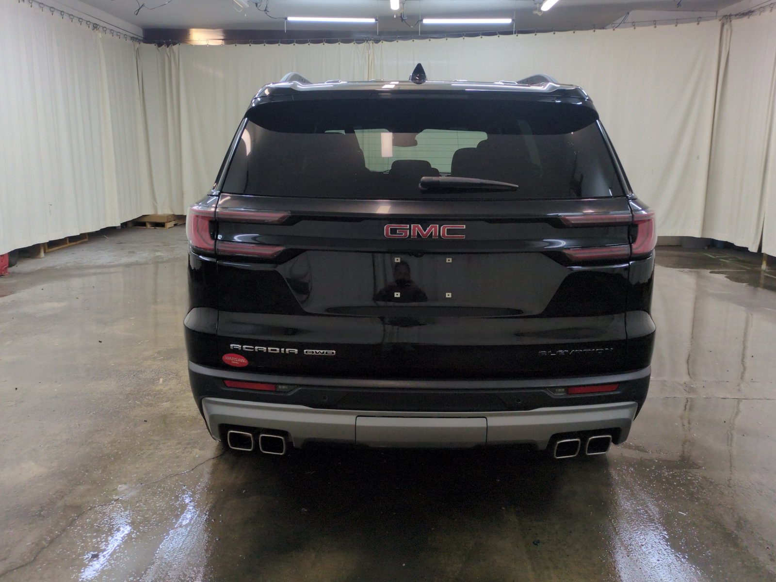 Used 2025 GMC Acadia Elevation AWD/4WD image 6