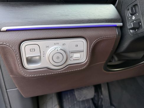 Certified 2022 Mercedes-Benz GLE 580 4MATIC image 24