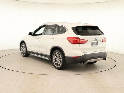 Used 2016 BMW X1 xDrive28i image 4