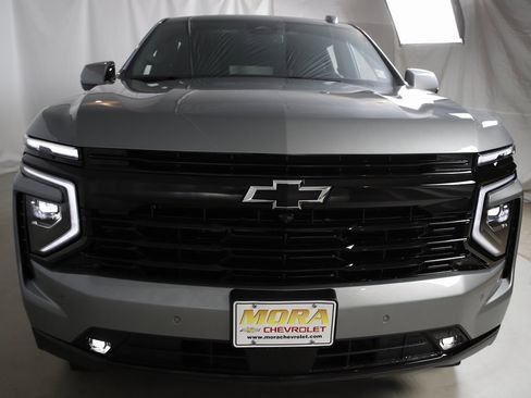 New 2026 Chevrolet Suburban RST w/ RST Capability Package image 32