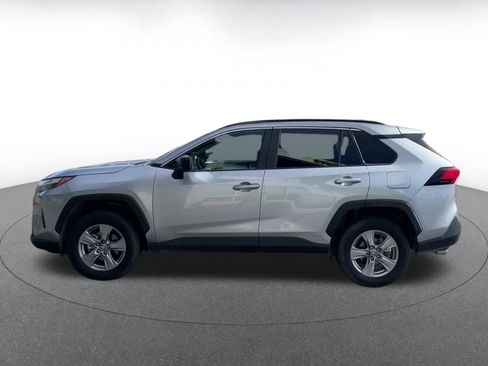 Used 2025 Toyota RAV4 LE image 9