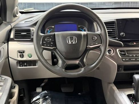 Used 2019 Honda Pilot EX image 8